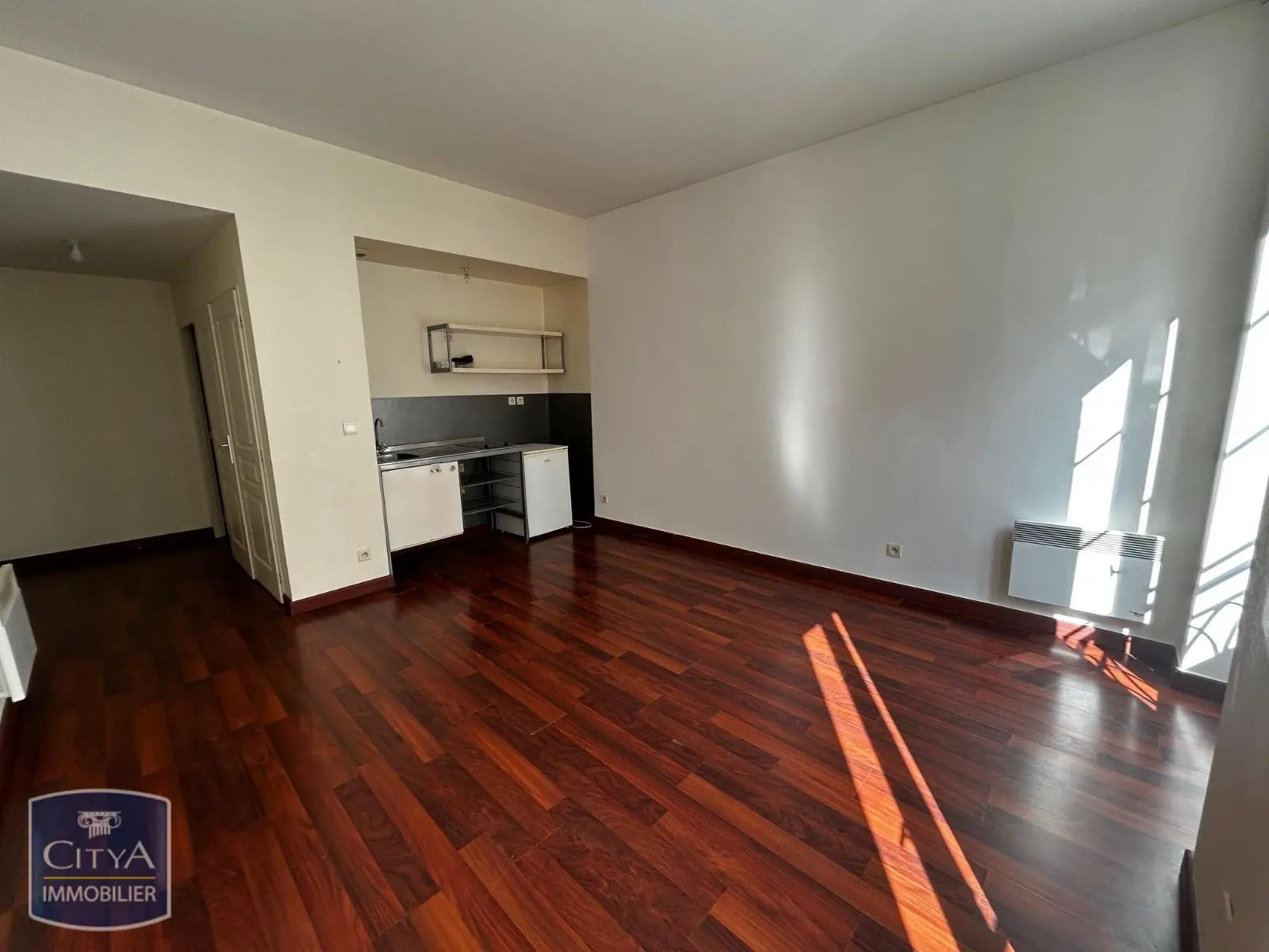 Photo 4 Appartement 1 pièce 27.97m²