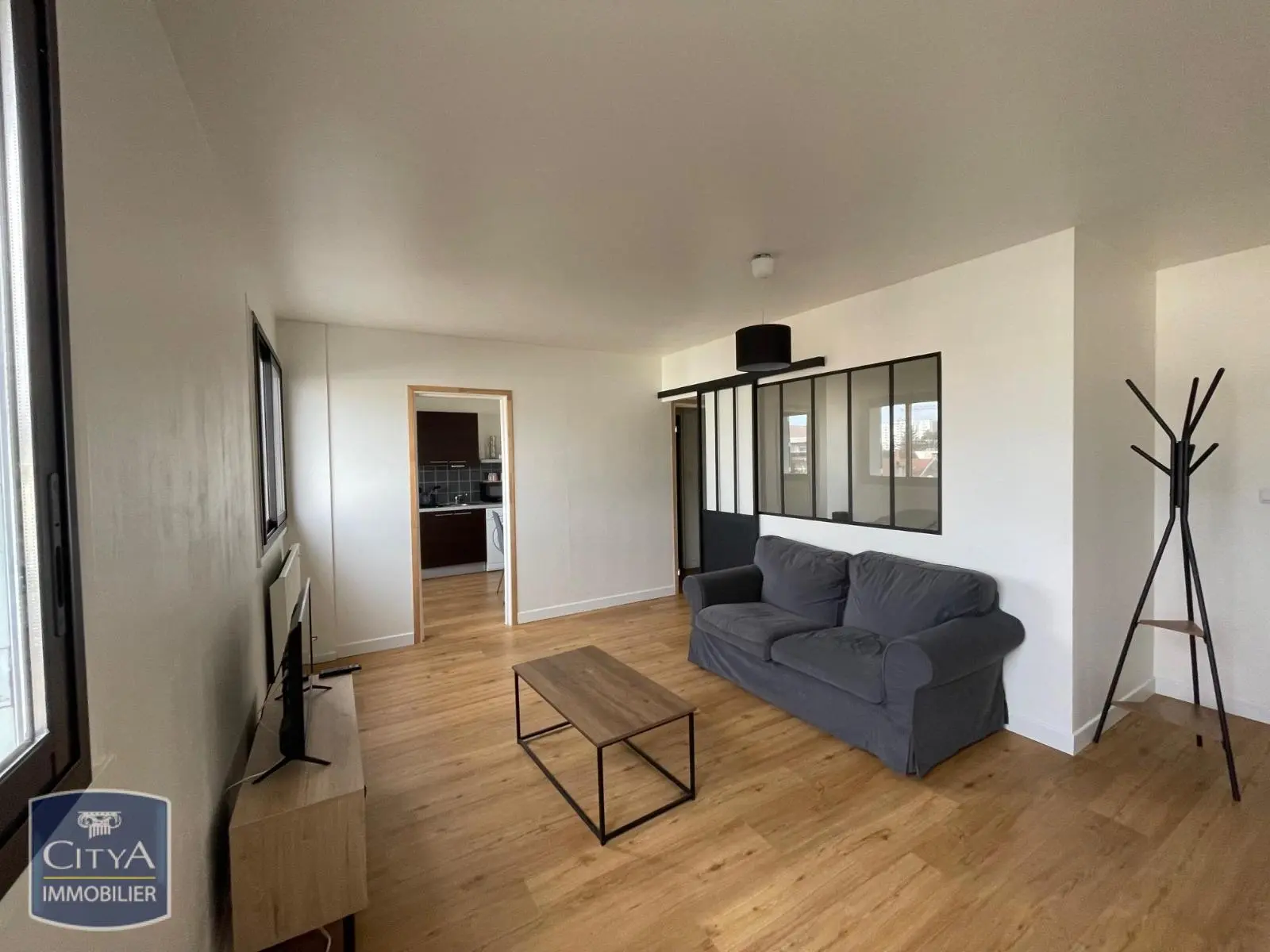 Photo 1 Appartement 1 pièce 40.58m²