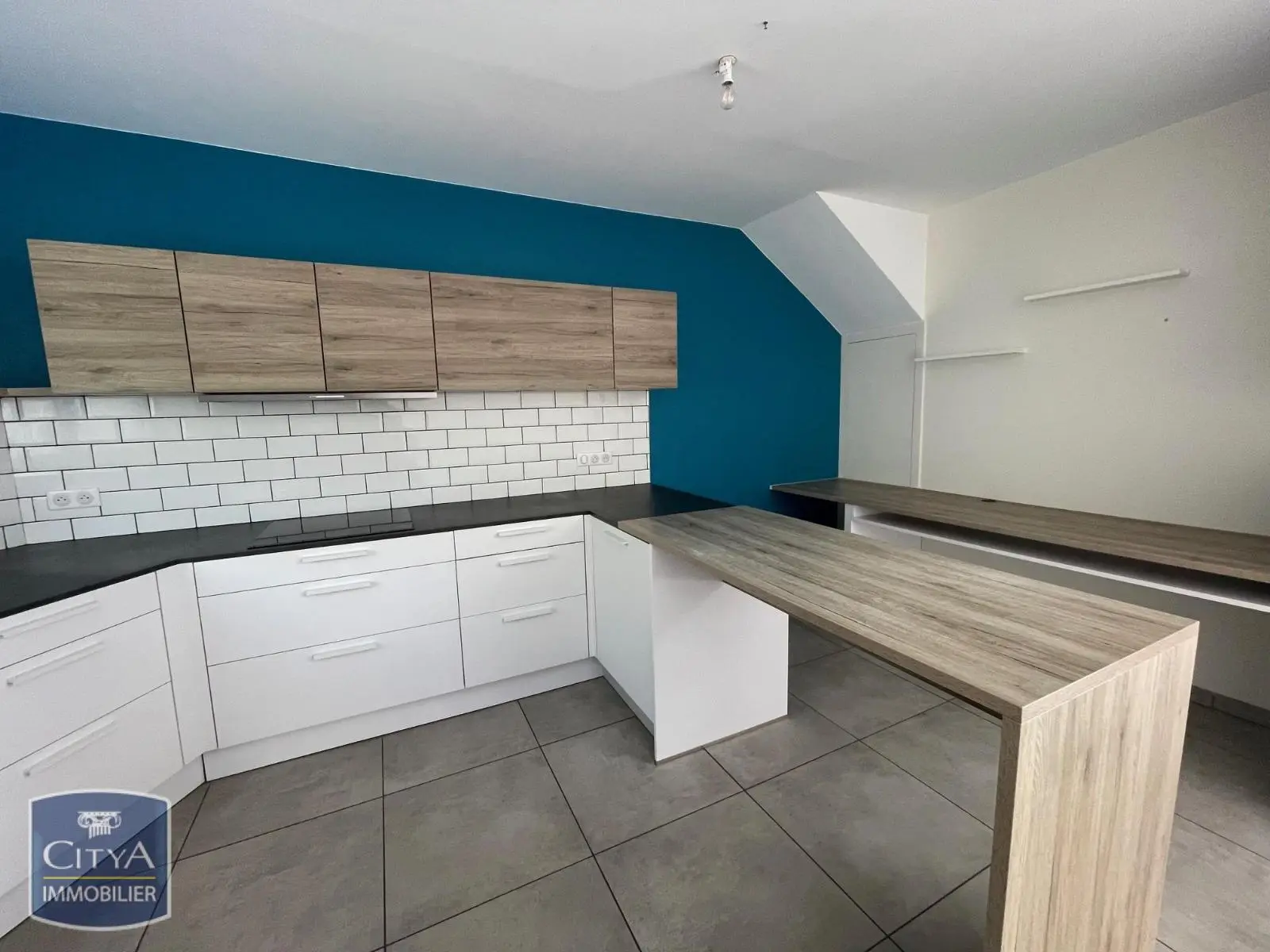 Photo 2 Maison 4 pièces 108.21m²