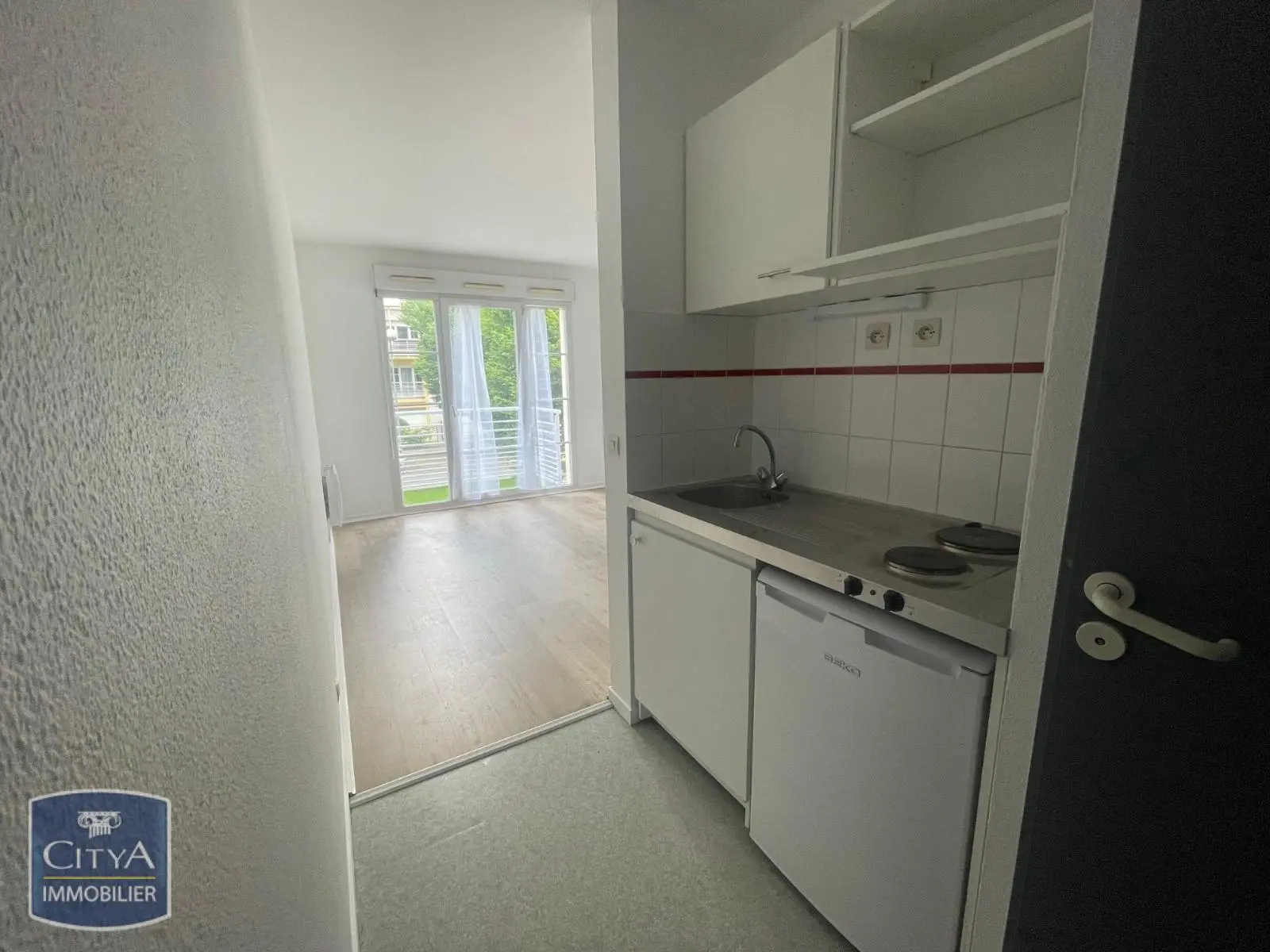 Photo 2 Appartement 1 pièce 20.26m²