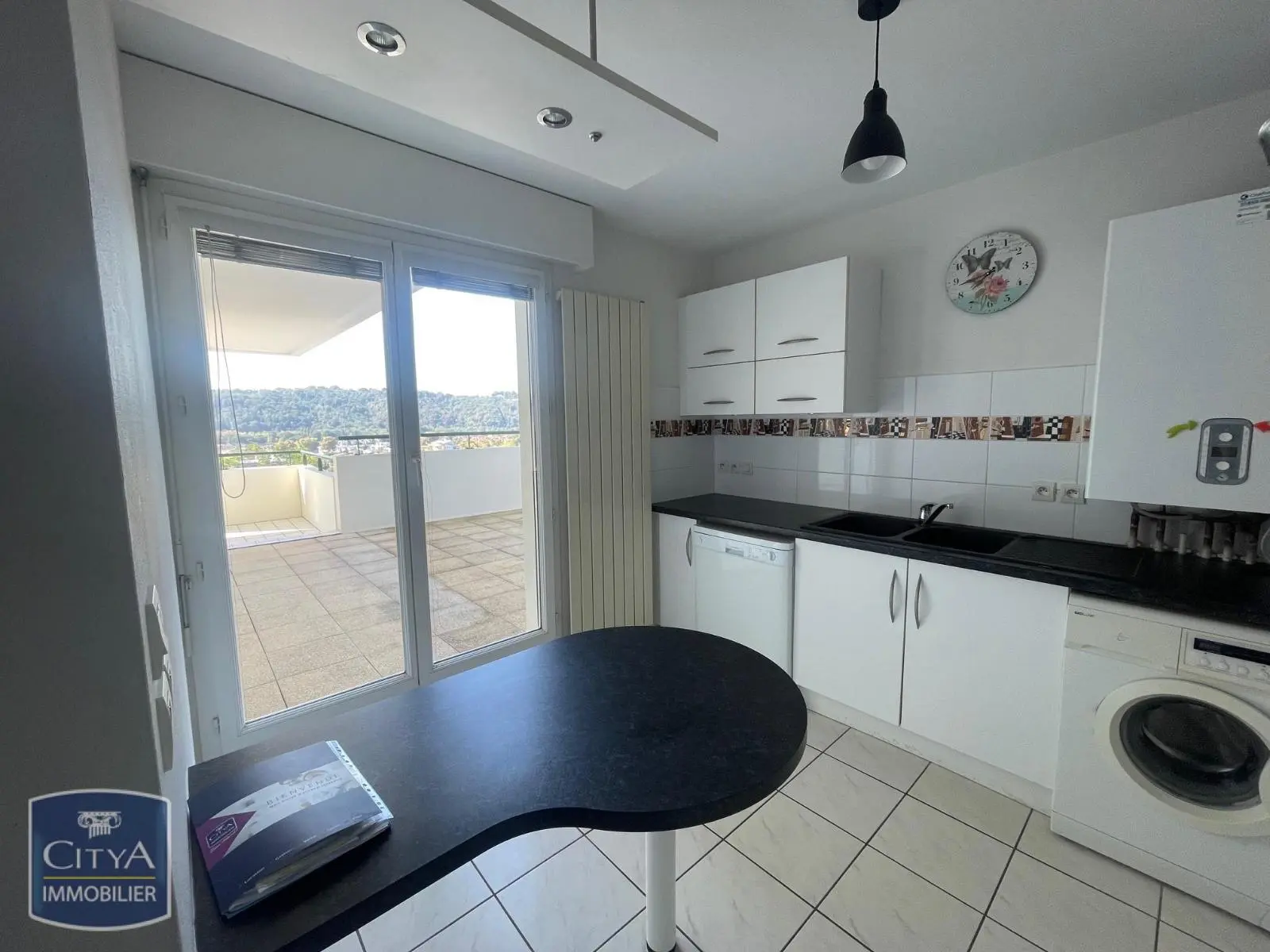 Photo 2 Appartement 3 pièces 92.12m²