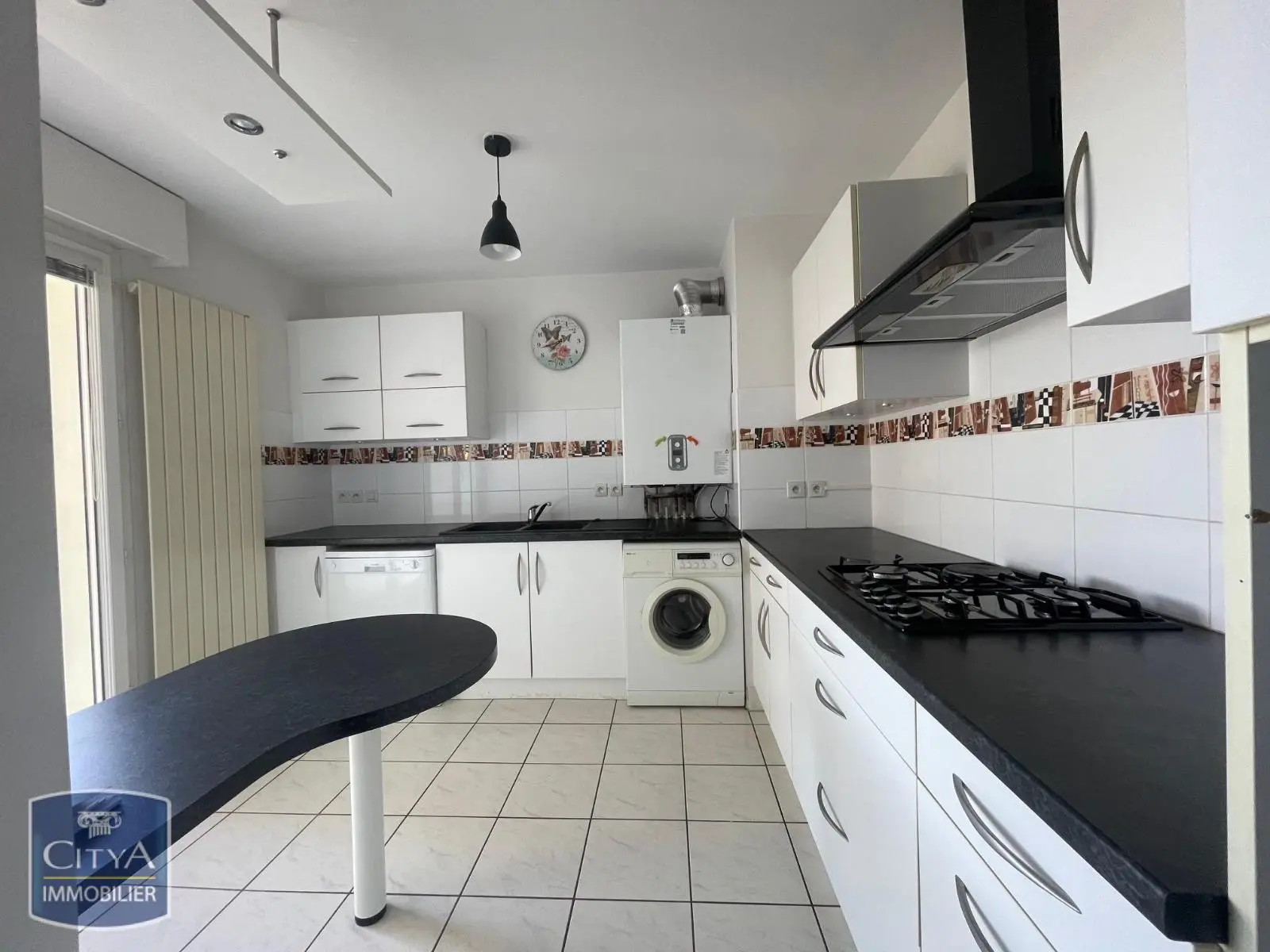 Photo 1 Appartement 3 pièces 92.12m²