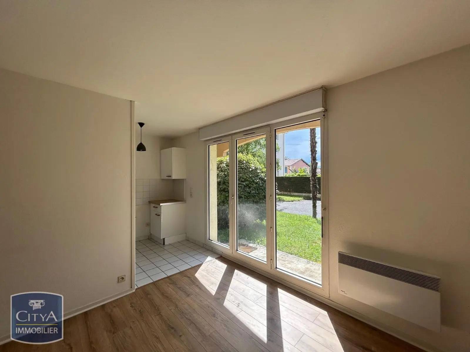 Photo 2 Appartement 1 pièce 33.93m²