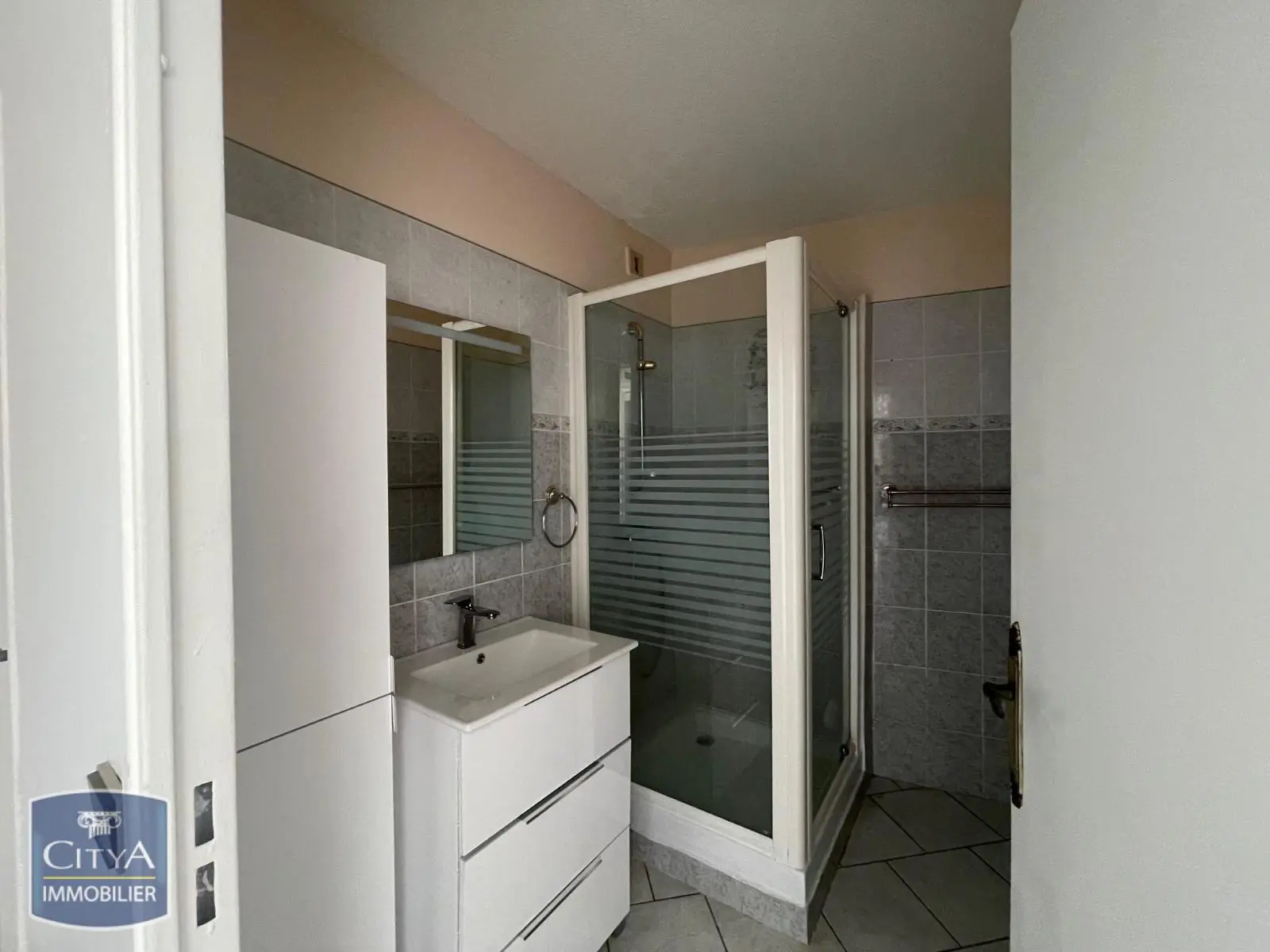 Photo 4 Appartement 2 pièces 56m²