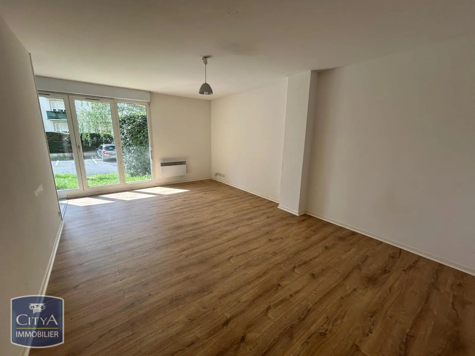 Photo 1 Appartement 1 pièce 33.93m²