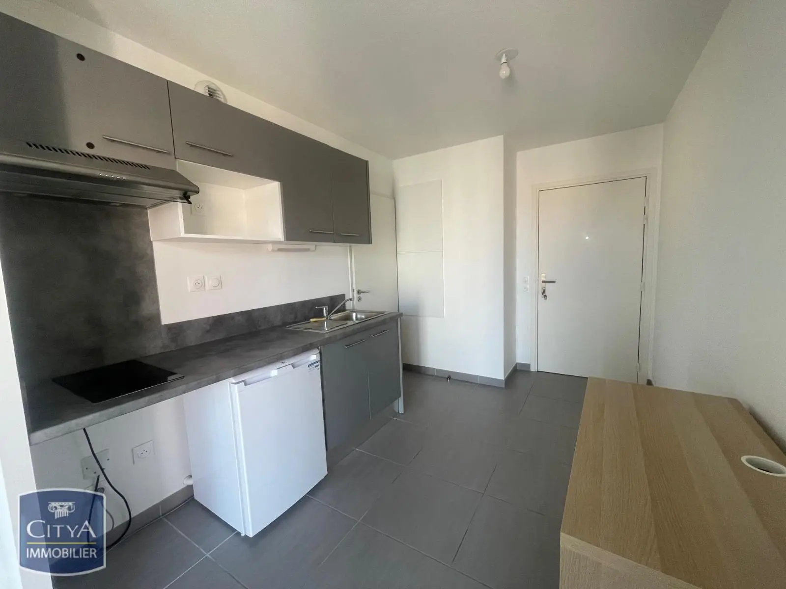 Photo 3 Appartement 1 pièce 26.59m²