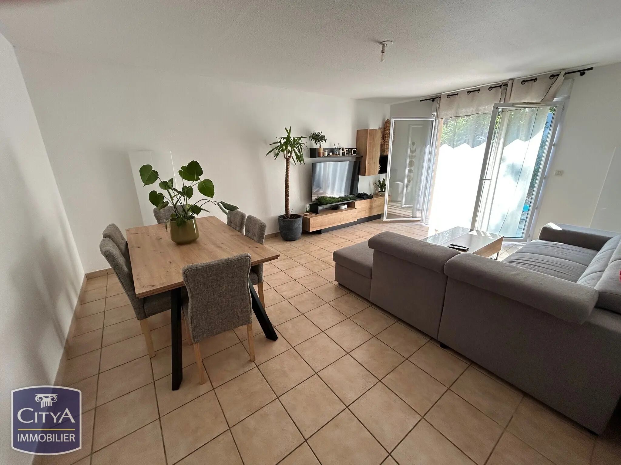 Photo 1 Maison 4 pièces 80m²