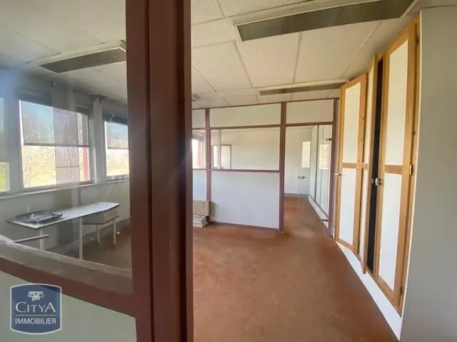 Photo 6 Fonds De Commerce 360m²