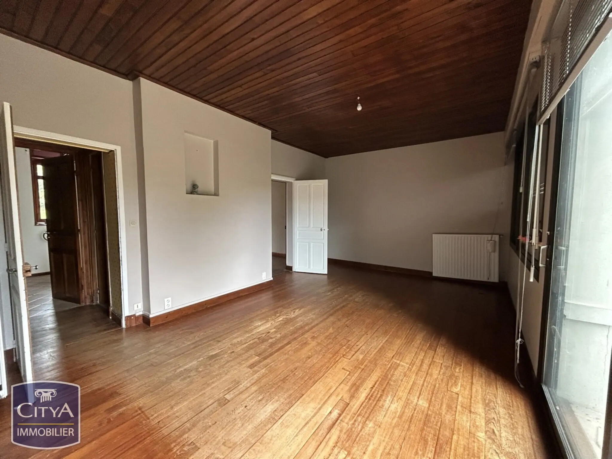 Photo 16 Maison 7 pièces 240m²