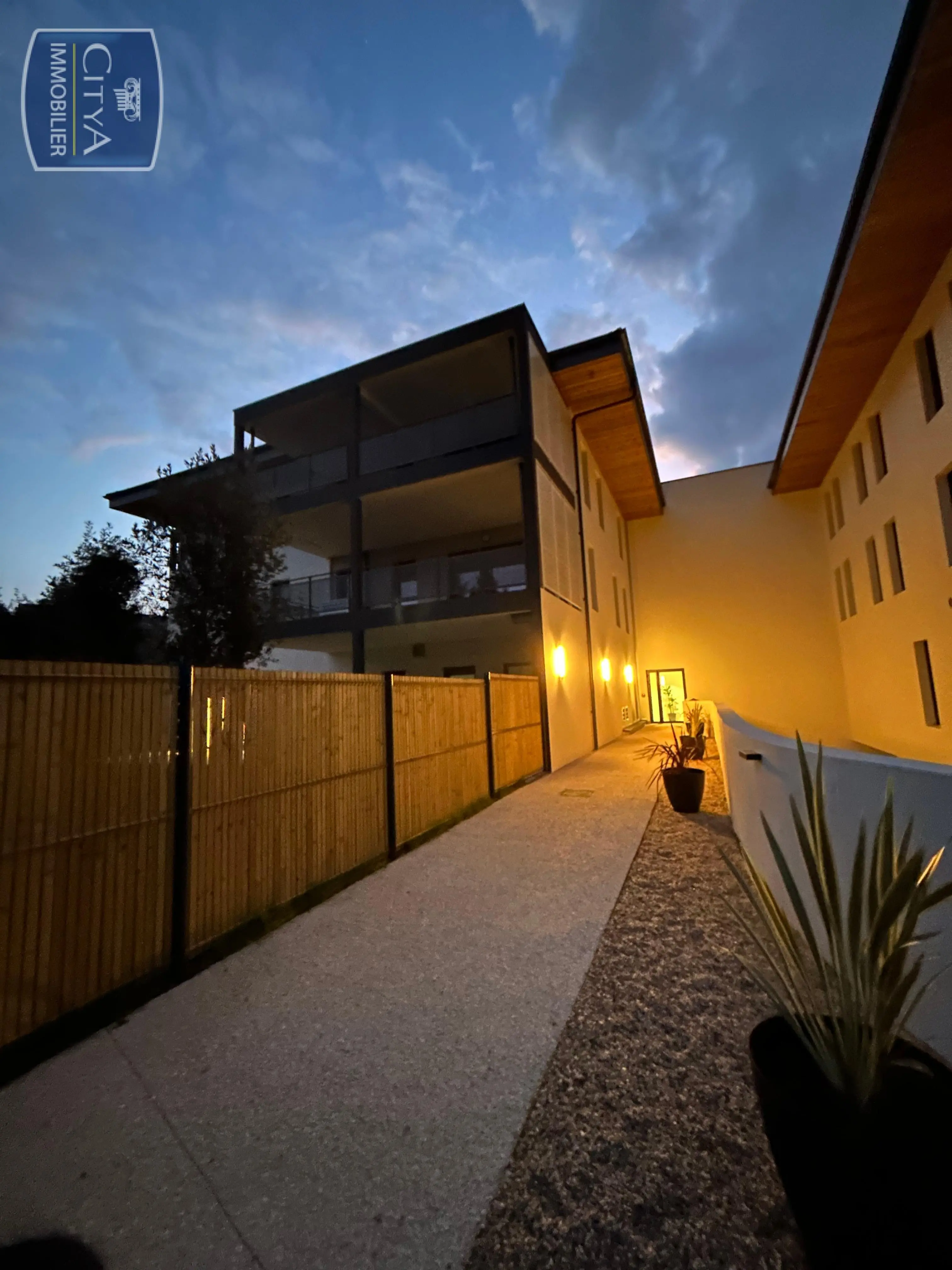 Photo 15 Appartement 3 pièces 104m²