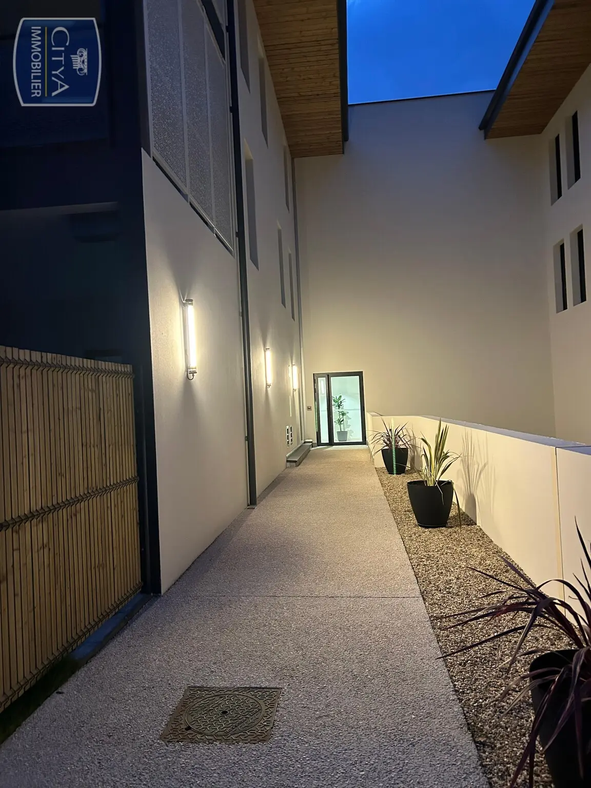 Photo 16 Appartement 3 pièces 104m²