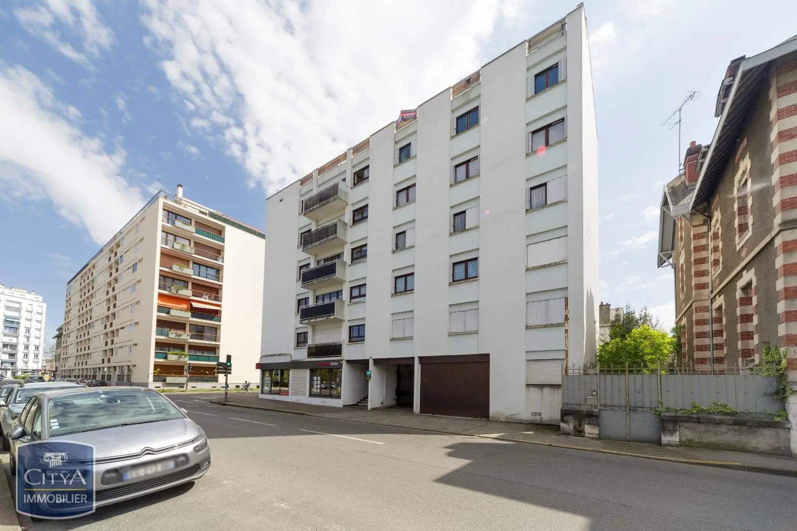 Photo 1 Appartement 1 pièce 32.8m²