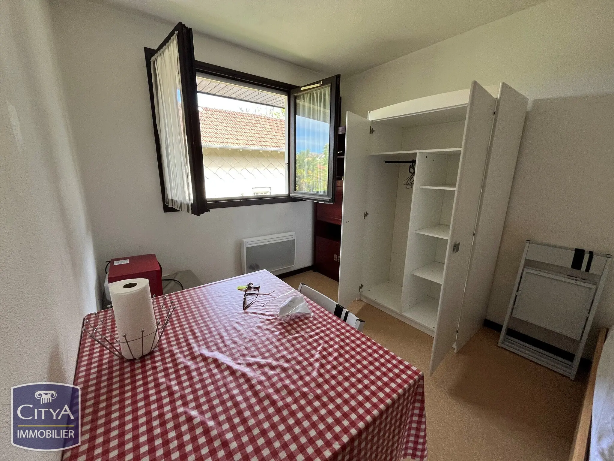 Photo 2 Appartement 1 pièce 19.49m²