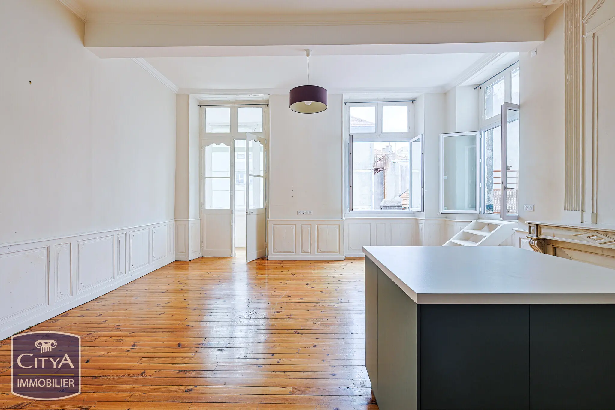 Appartement 4 pièces 122 m² · à Pau · 121,9 m² · 249 000 €