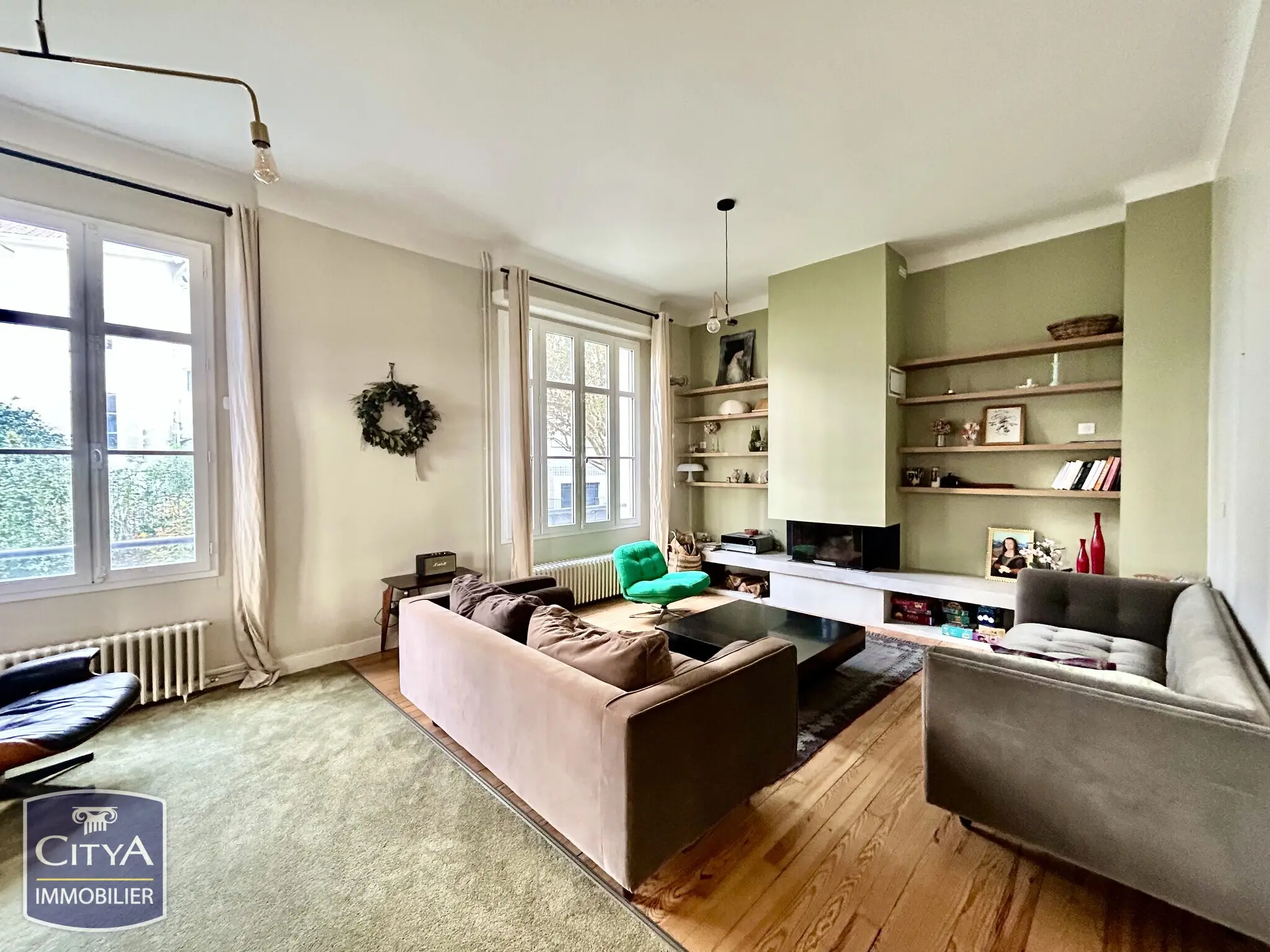 Photo 15 Maison 10 pièces 284.95m²