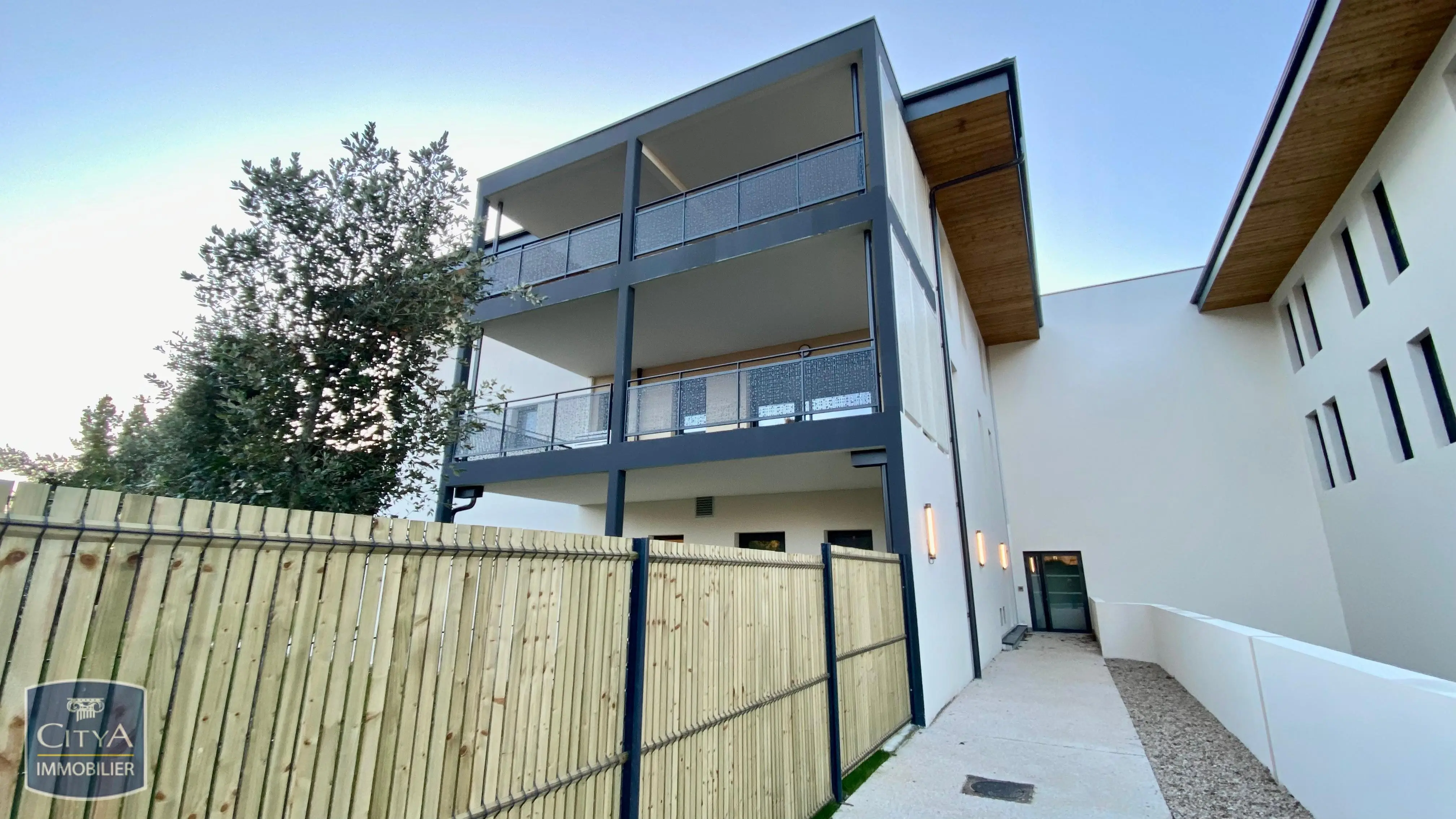 Photo 13 Appartement 3 pièces 104m²