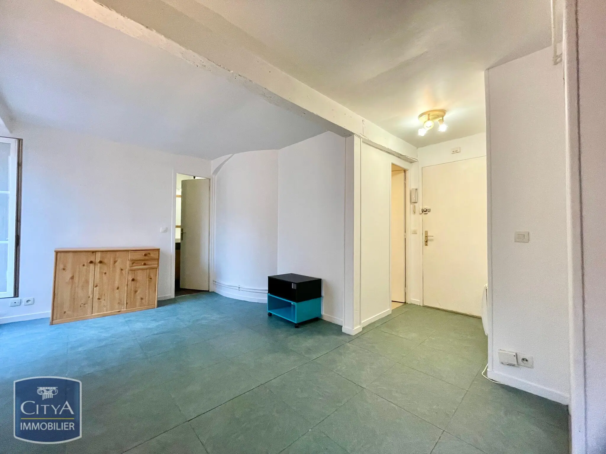 Photo 2 Appartement 1 pièce 23.18m²