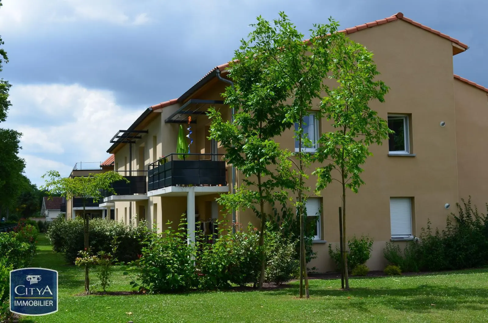 Photo 1 Appartement 1 pièce 25m²