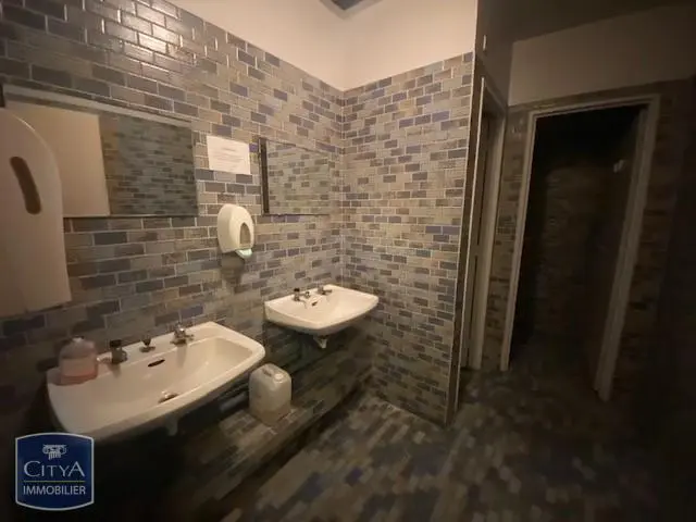 Photo 9 Fonds De Commerce 360m²