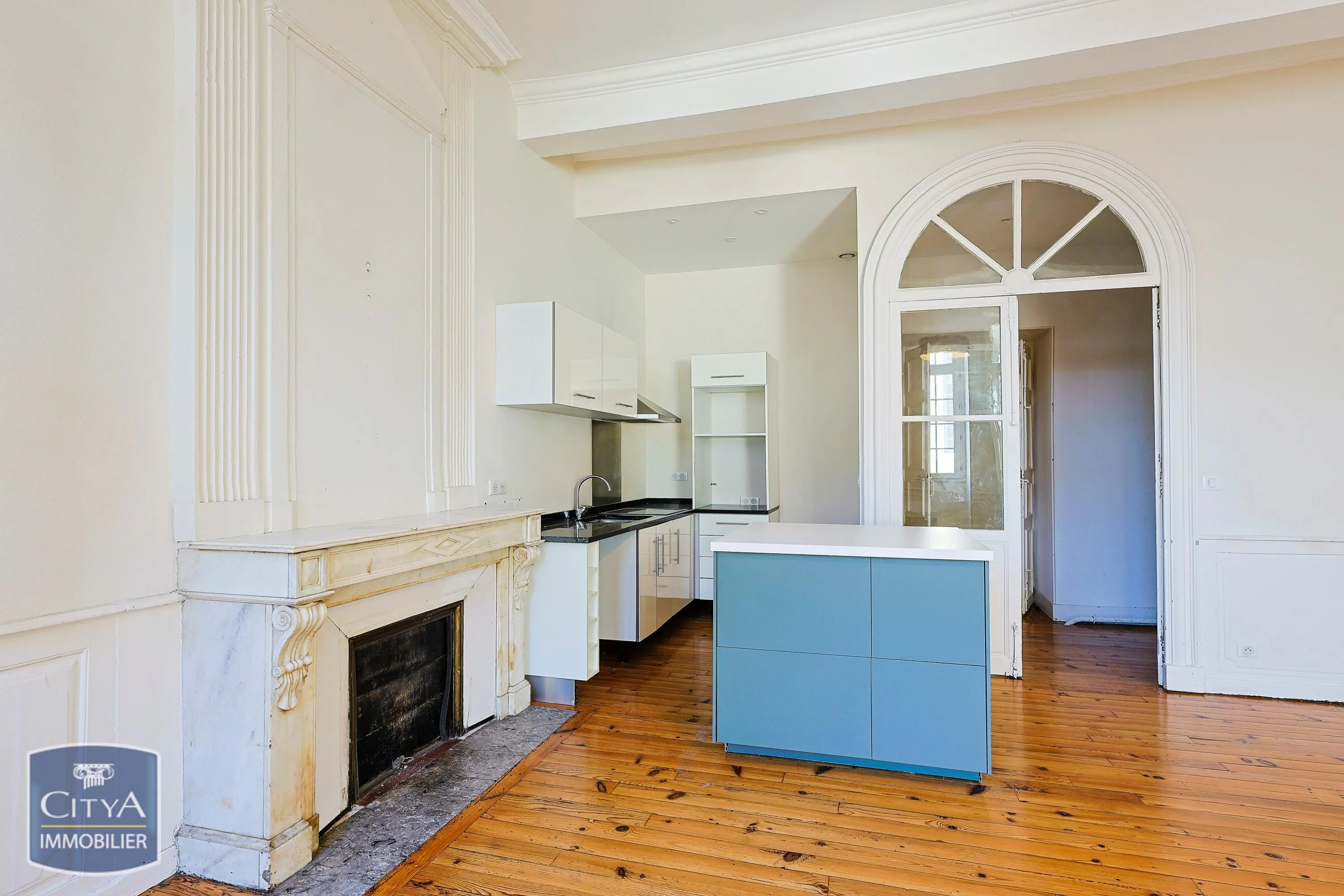 Photo 10 Appartement 4 pièces 122m²