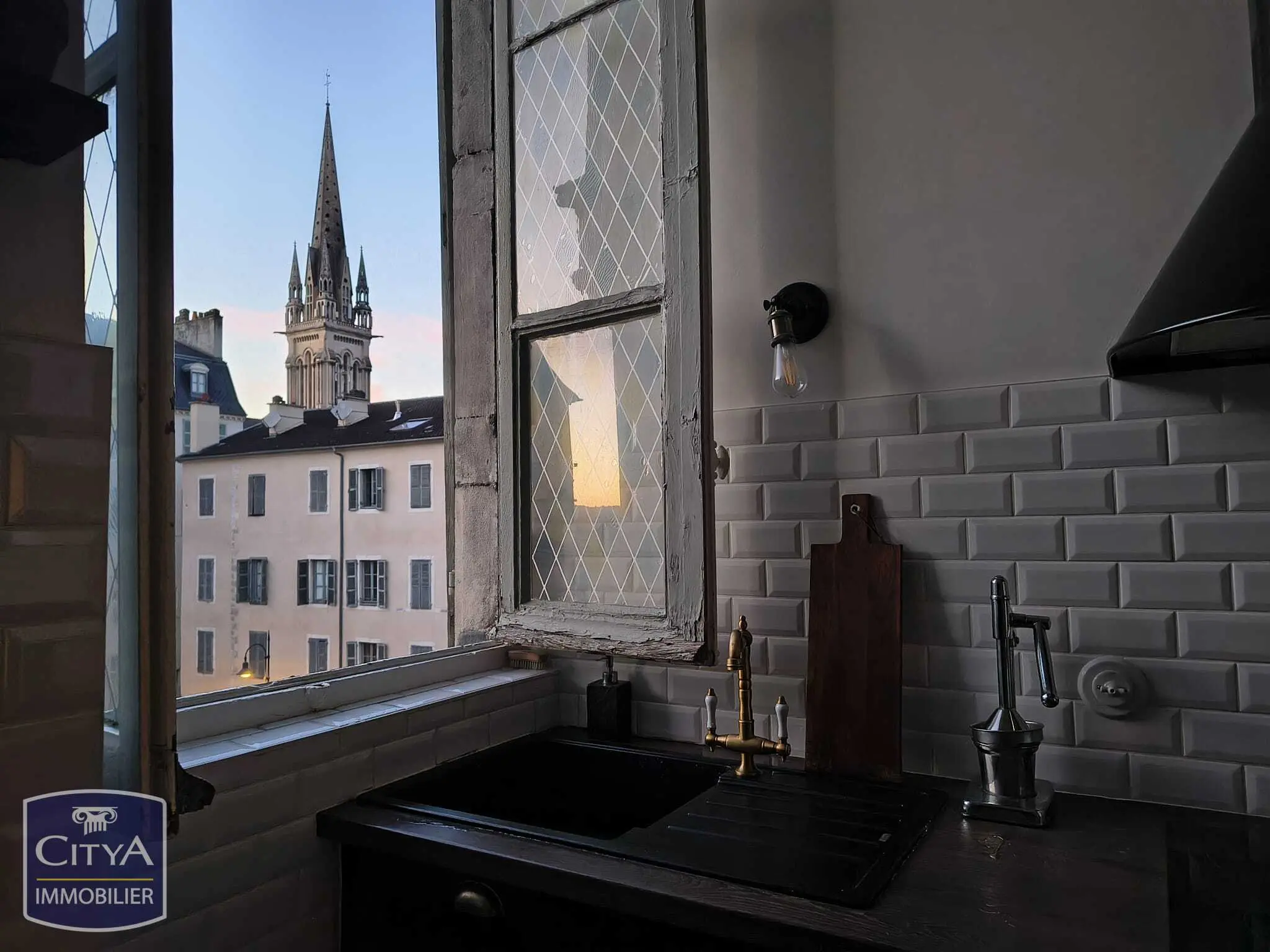 Photo 10 Appartement 3 pièces 102m²