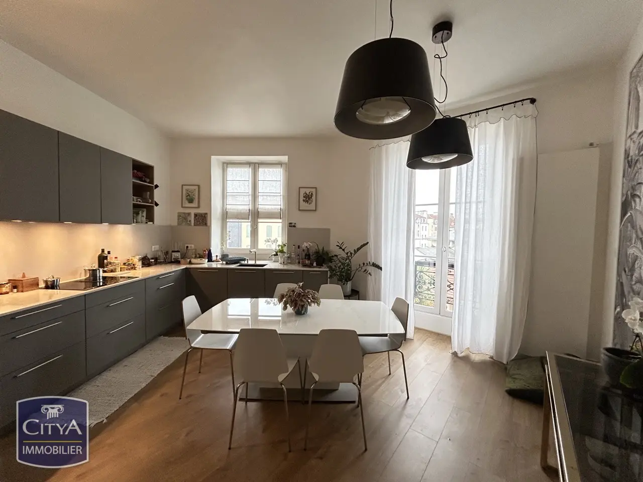 Photo 4 Appartement 5 pièces 172m²