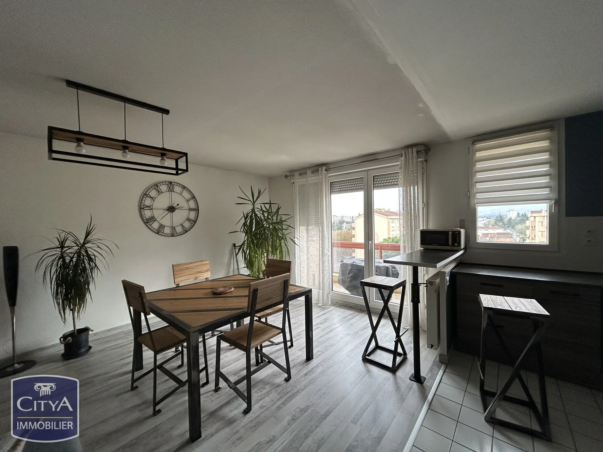 Photo 2 Appartement 3 pièces 74m²