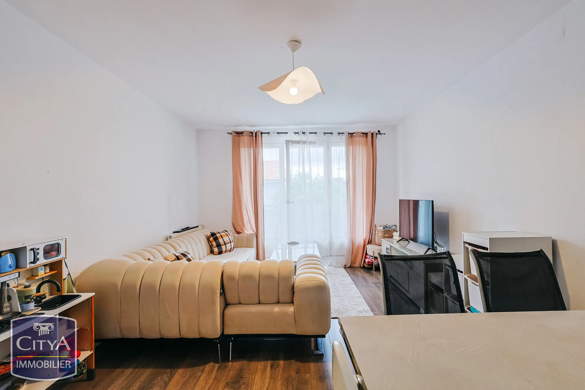 Photo 1 Appartement 2 pièces 55.49m²