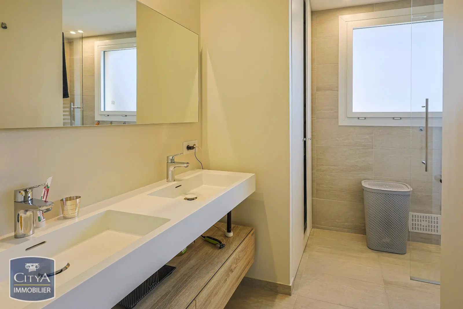 Photo 9 Appartement 4 pièces 96m²