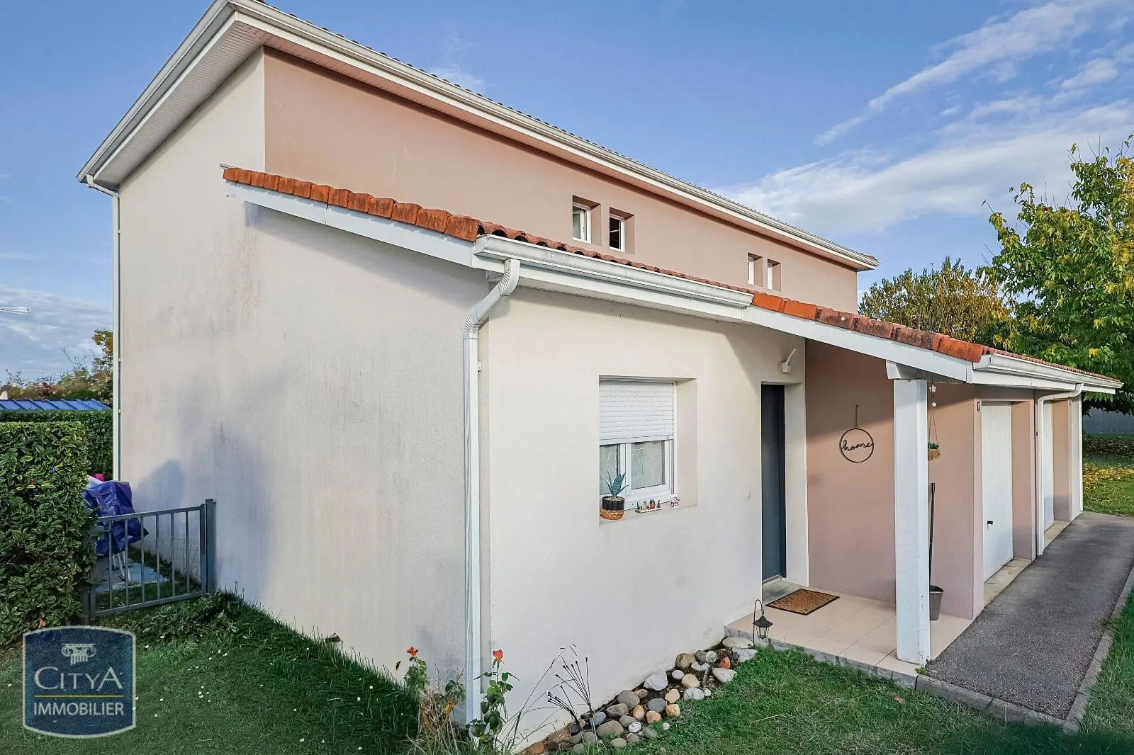 Photo 1 Maison 4 pièces 80m²