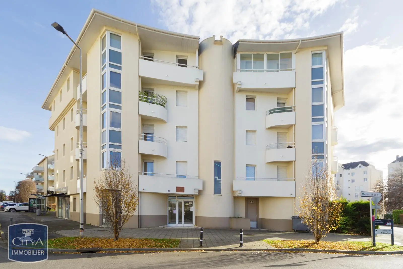 Photo 1 Appartement 4 pièces 82m²