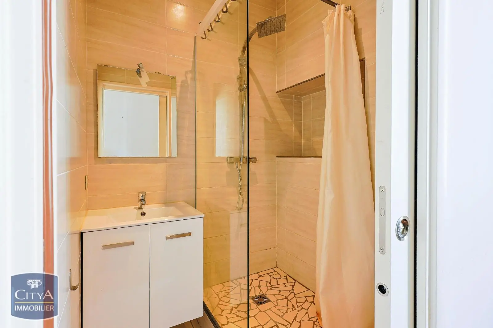 Photo 8 Appartement 4 pièces 122m²