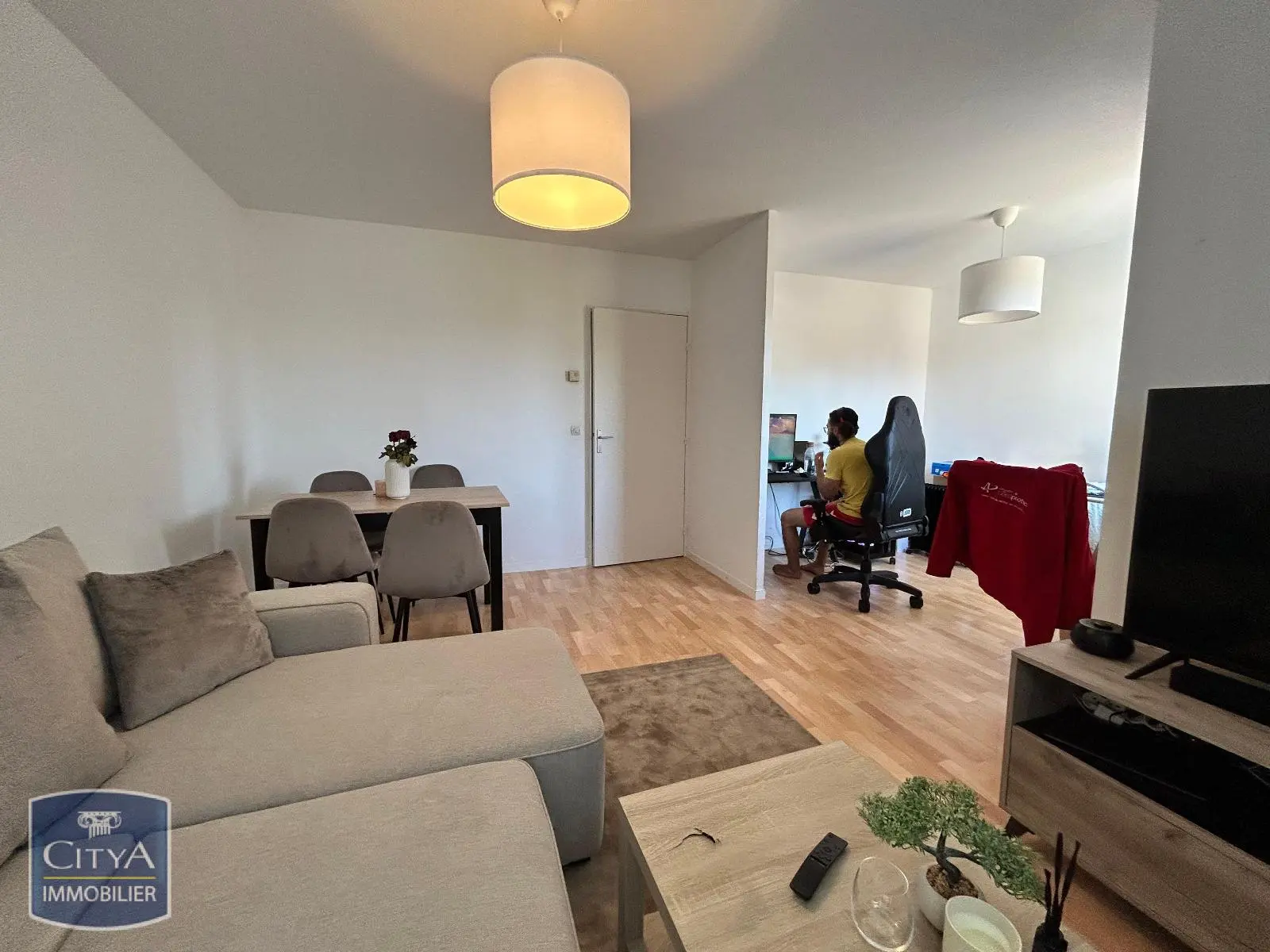 Photo 2 Appartement 2 pièces 52m²