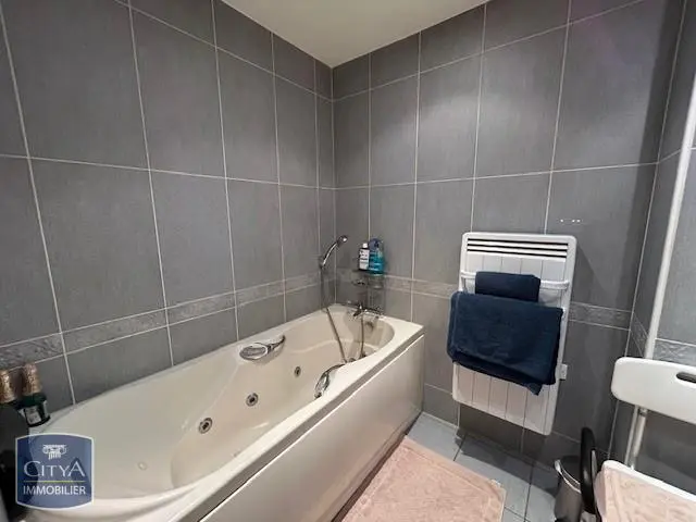 Photo 11 Appartement 4 pièces 99.8m²