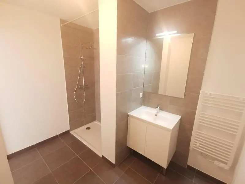 Photo 8 Appartement 2 pièces 41.89m²