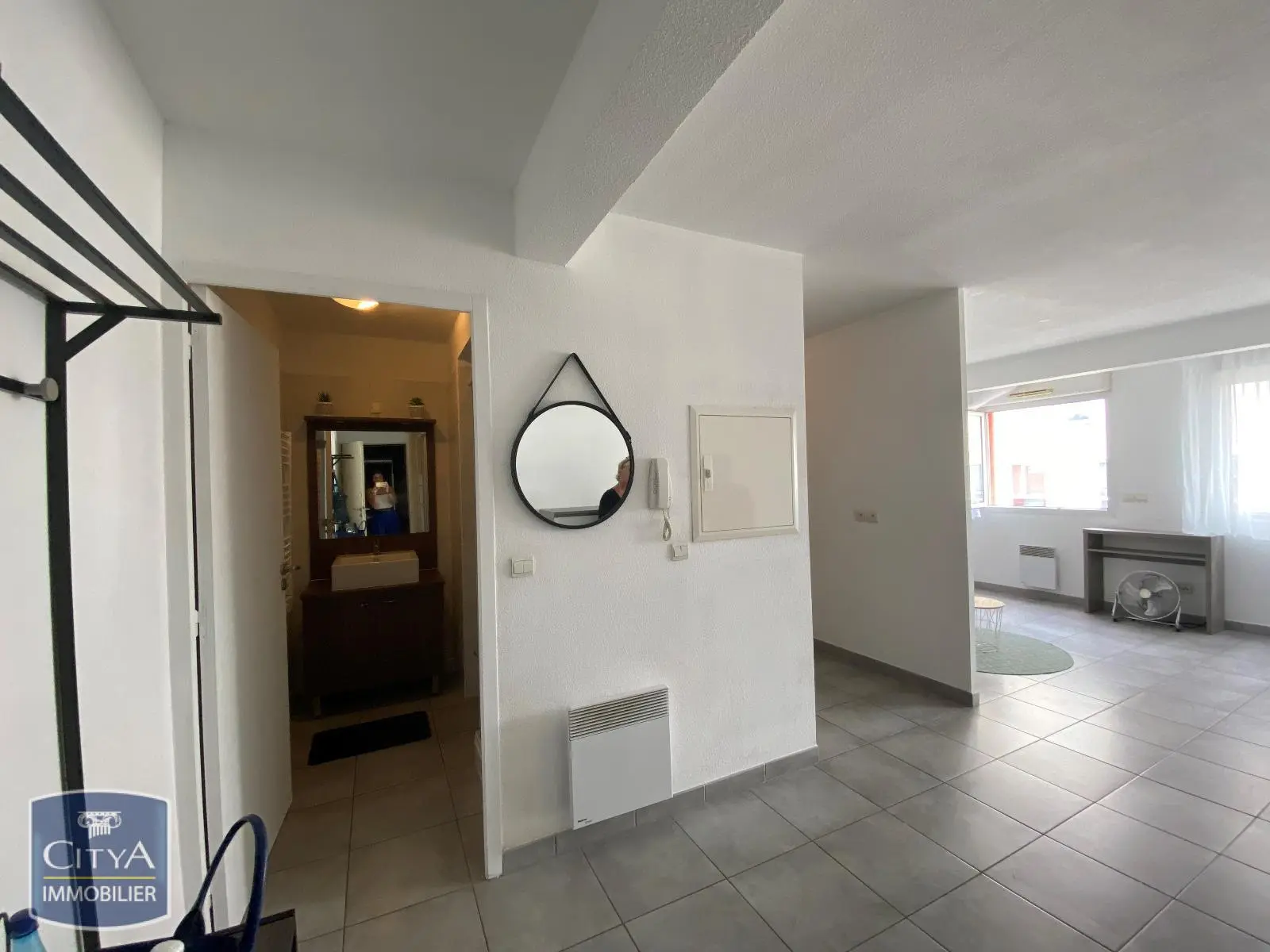 Photo 2 Appartement 1 pièce 33.48m²