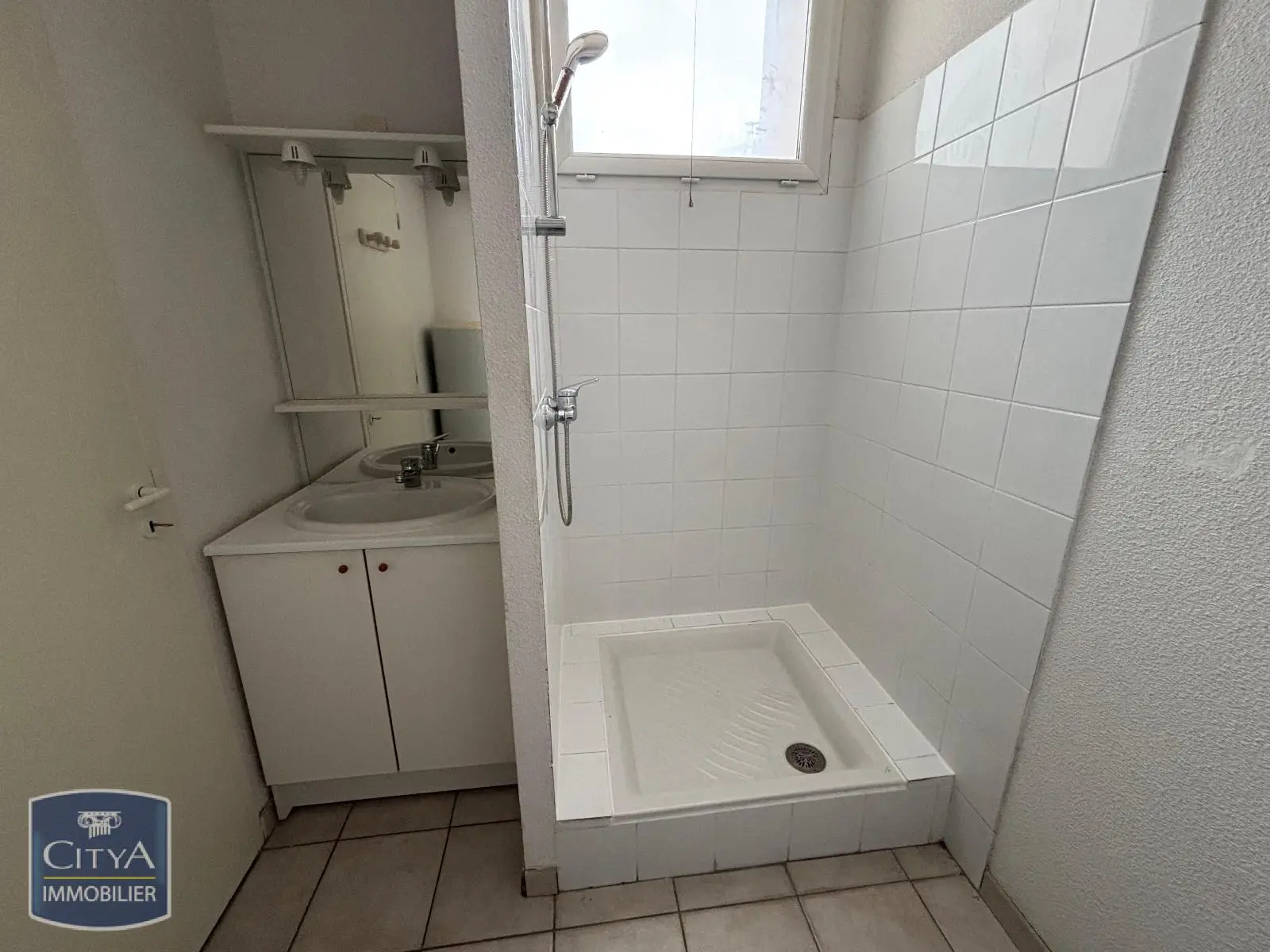 Photo 4 Appartement 1 pièce 27.8m²