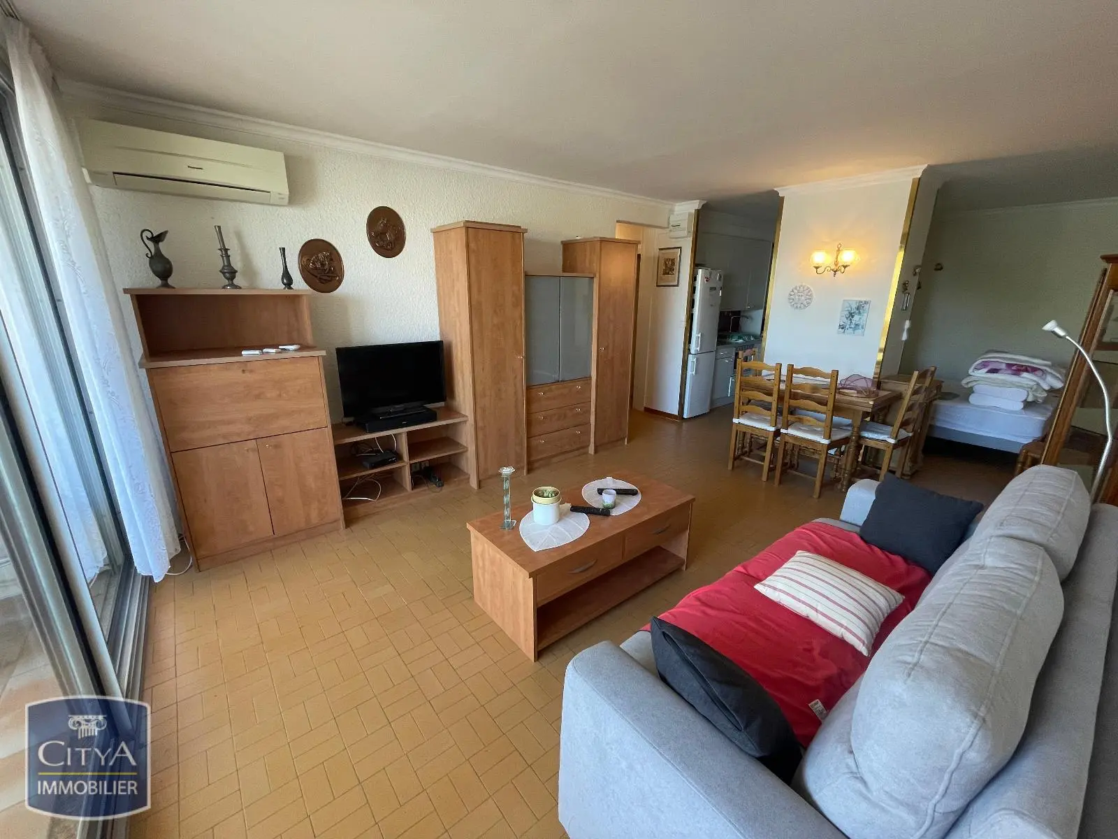 Photo 2 Appartement 1 pièce 41.57m²