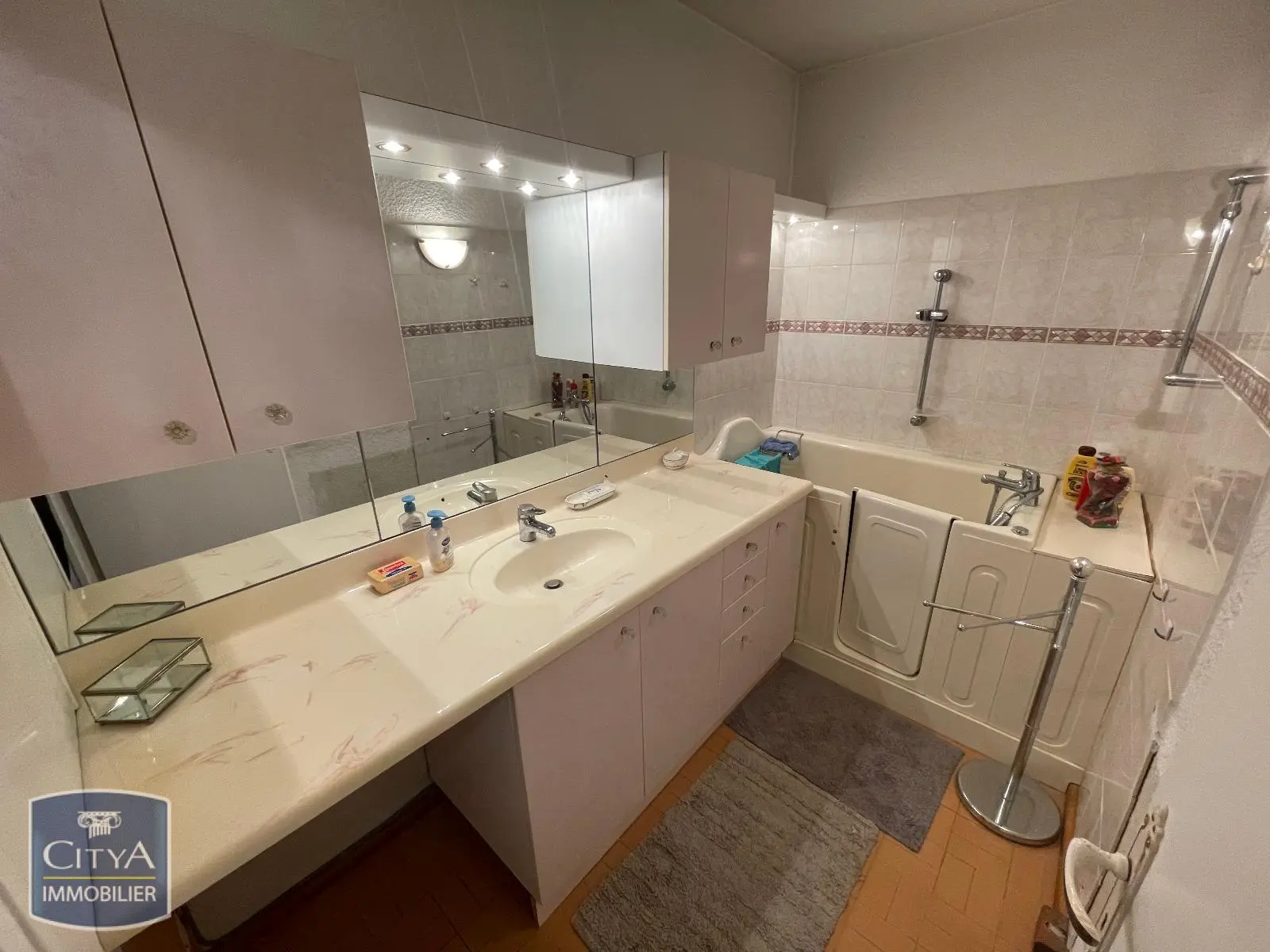 Photo 12 Appartement 1 pièce 41.57m²