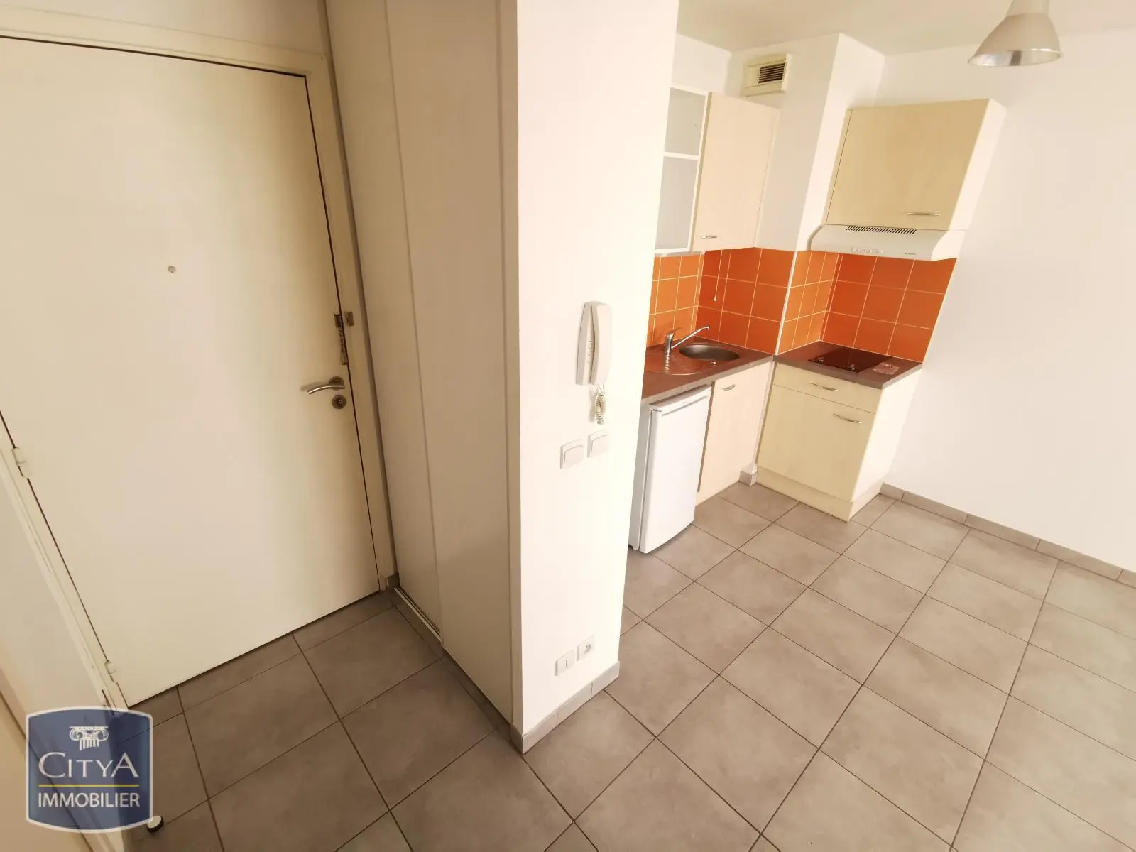 Photo 4 Appartement 1 pièce 26.84m²