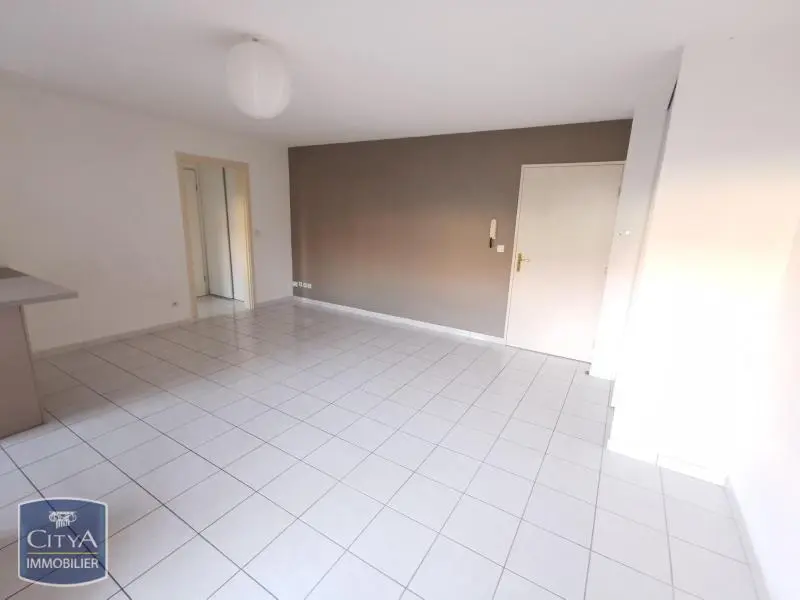 Photo 3 Appartement 2 pièces 46.76m²