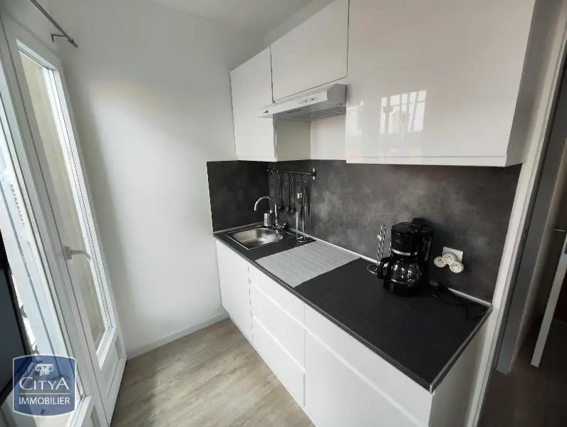 Photo 1 Appartement 2 pièces 23.43m²