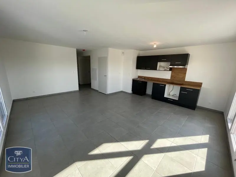 Photo 2 Appartement 4 pièces 83.86m²