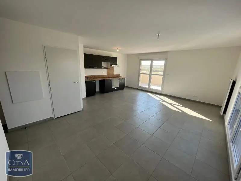 Photo 1 Appartement 4 pièces 83.86m²