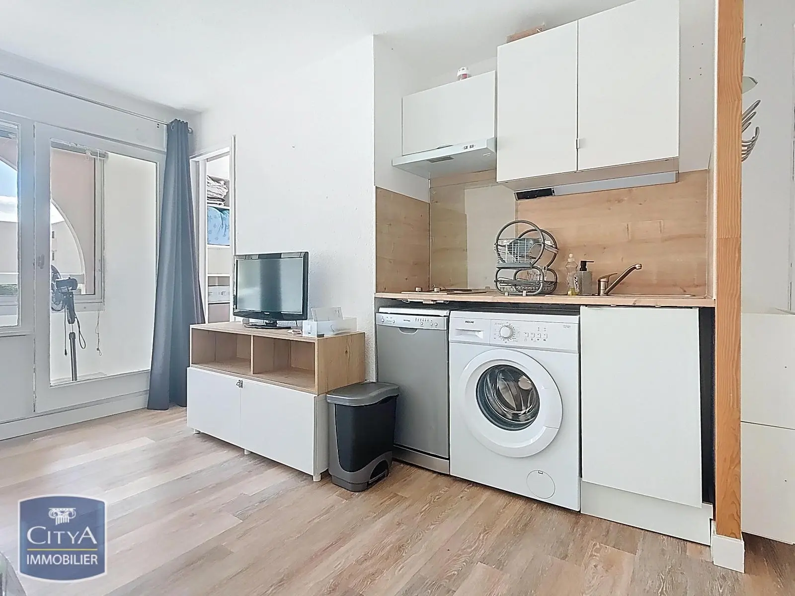 Photo 1 Appartement 1 pièce 22.95m²