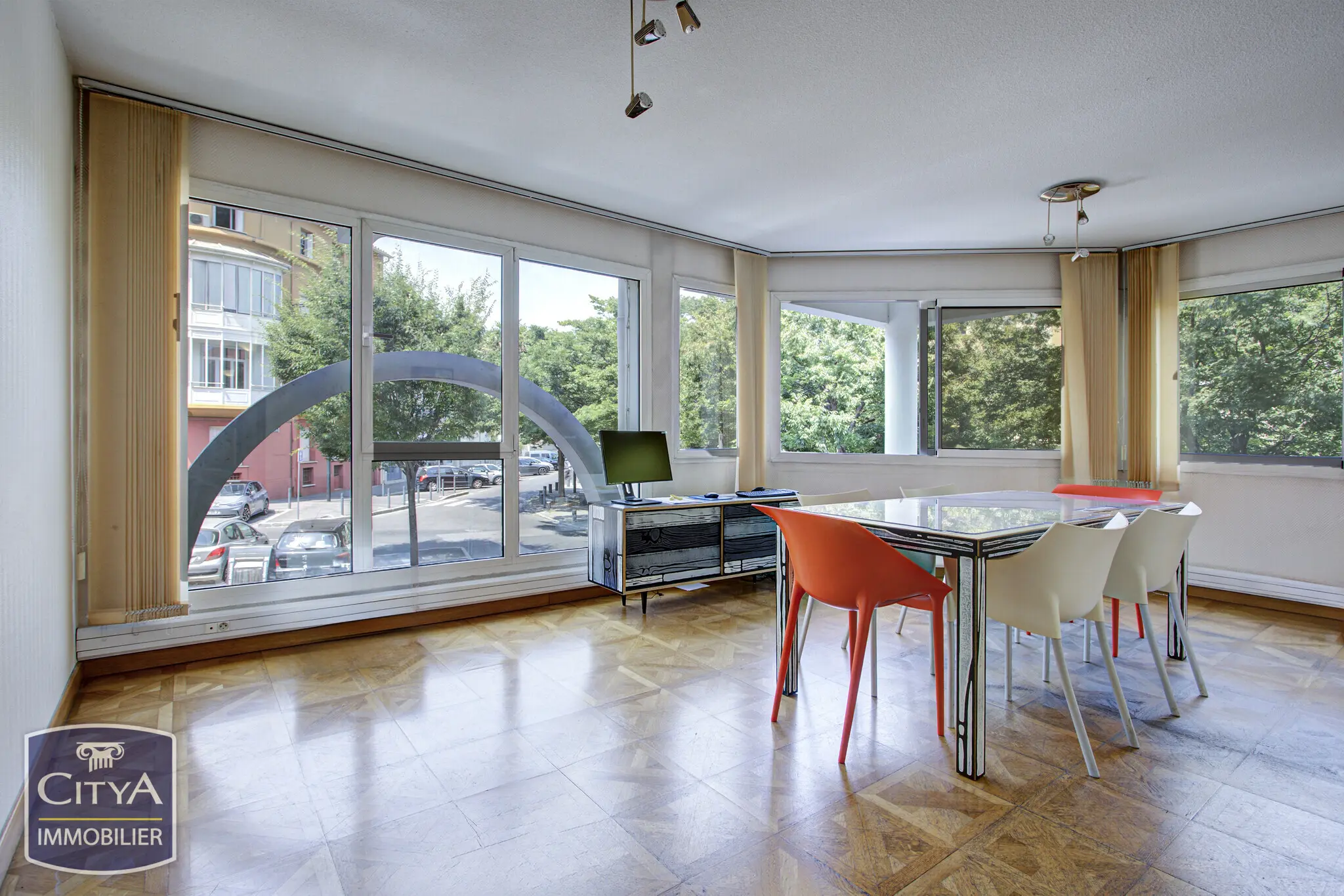Photo 8 Local Commercial 188.2m²