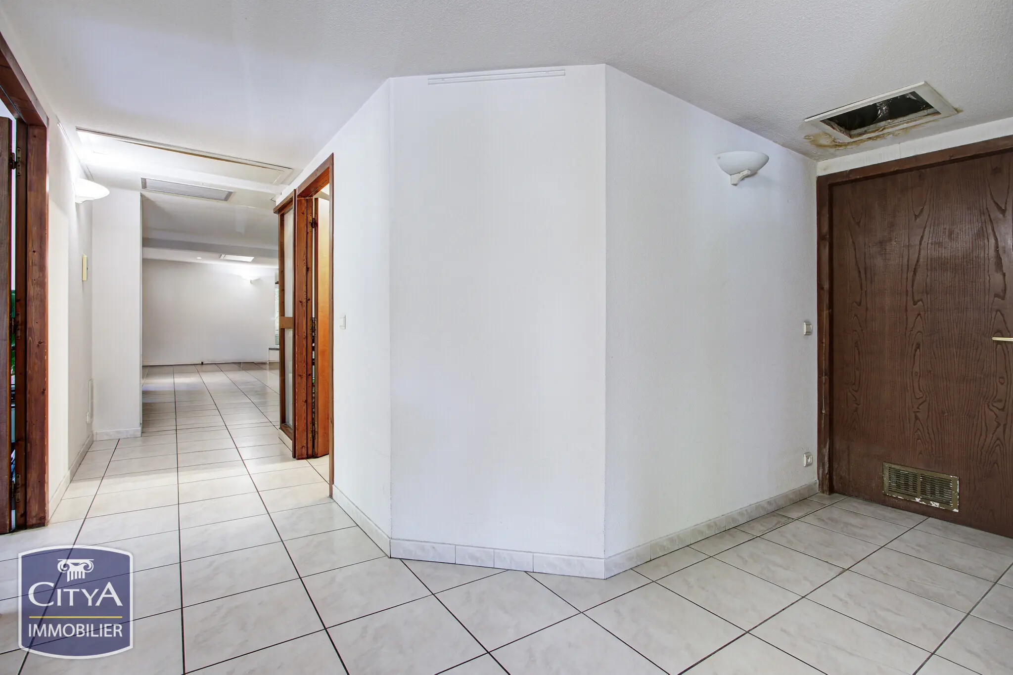 Photo 9 Local Commercial 188.2m²