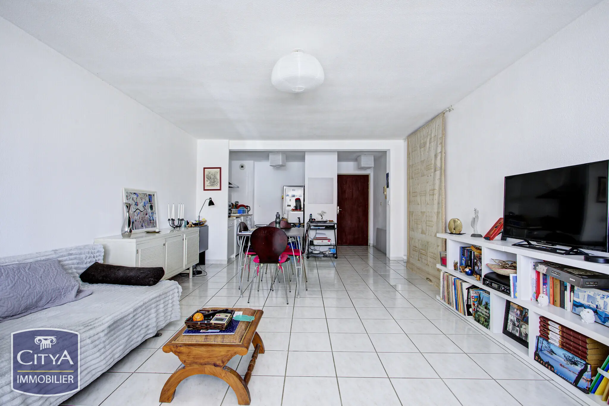 Photo 2 Appartement 2 pièces 56.84m²