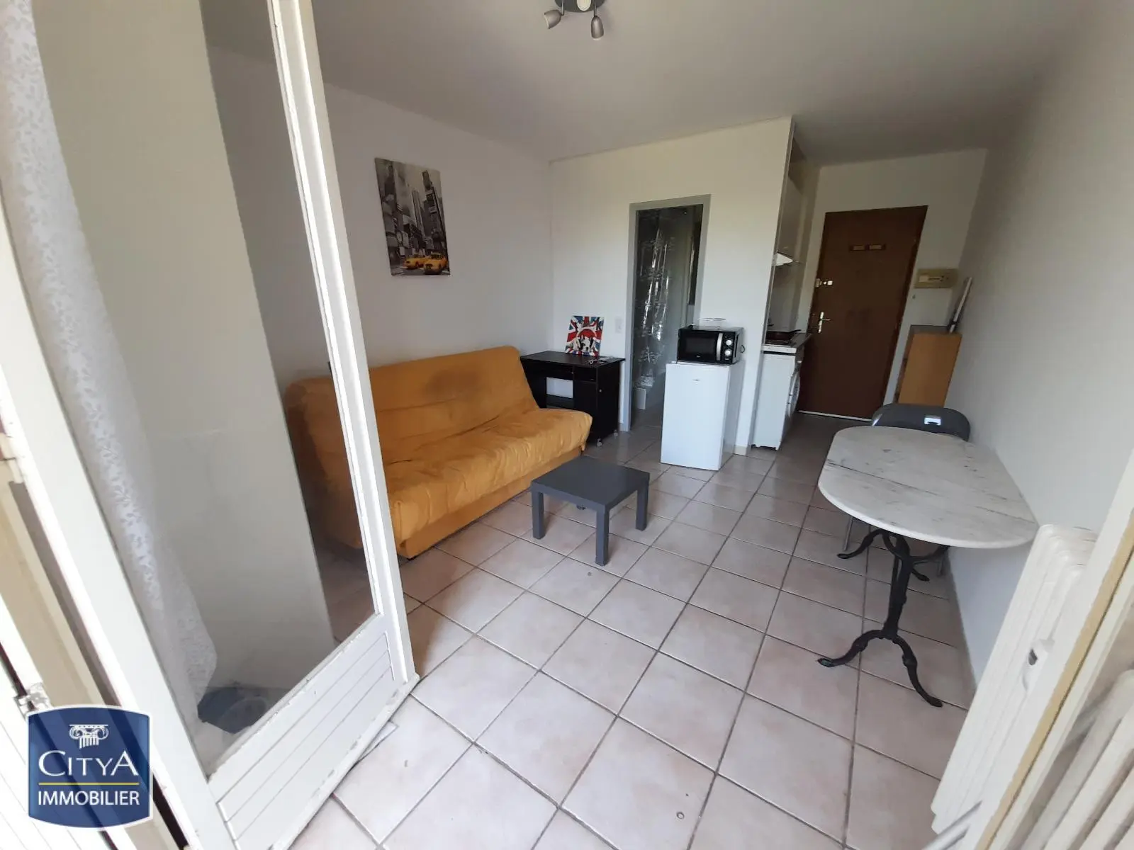 Photo 2 Appartement 1 pièce 18.2m²