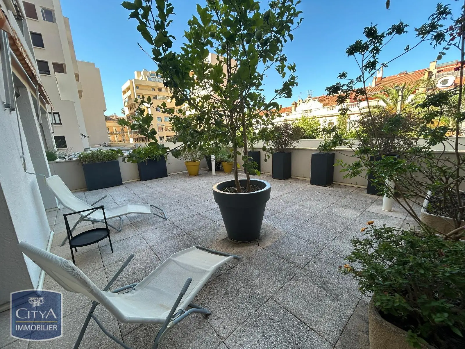 Photo 1 Appartement 4 pièces 118.32m²